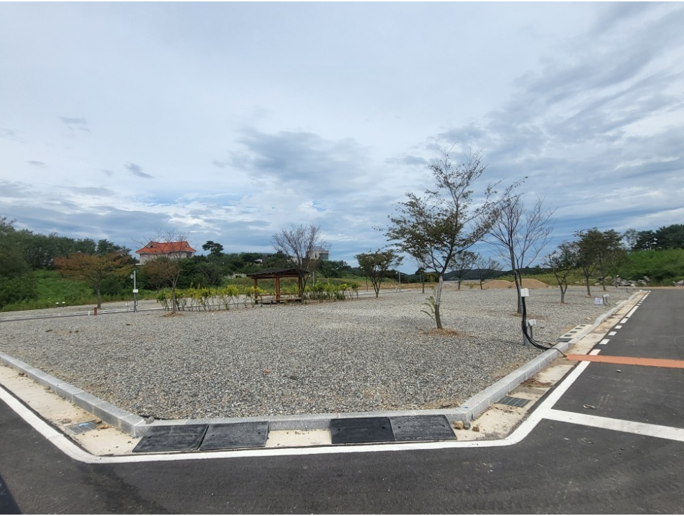 캠핑장 파쇄석 사이트